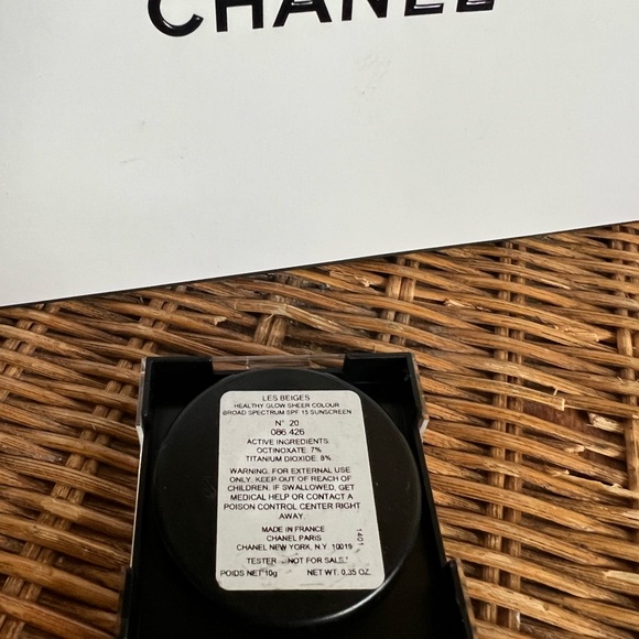 Chanel les beige Foundation powder new - Picture 3 of 6